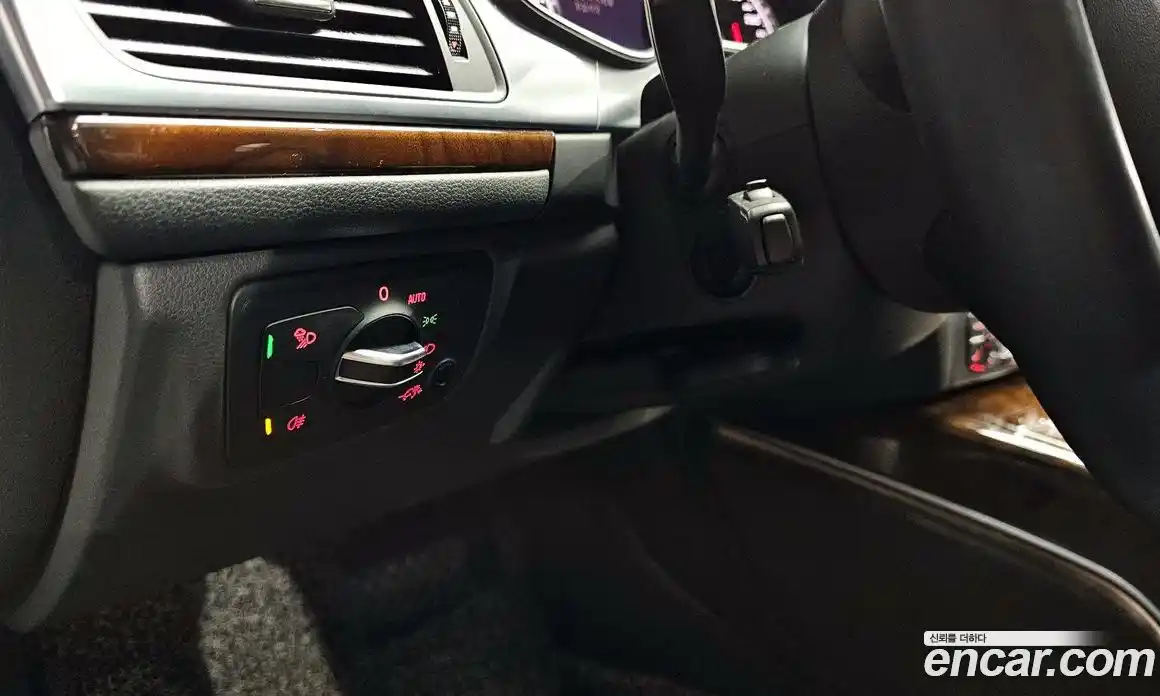 Audi A6 2015 3.0 Автомат в Москве № 212561, фото 15