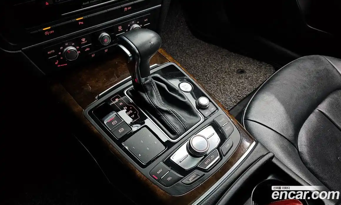 Audi A6 2015 3.0 Автомат в Москве № 212561, фото 9