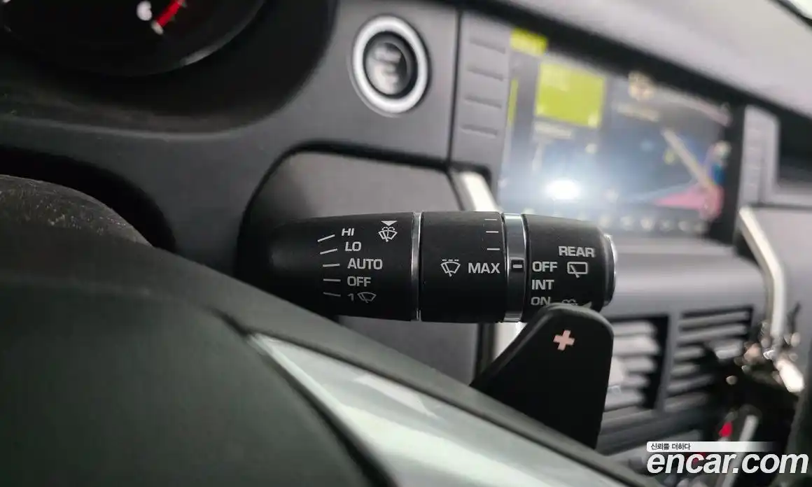 Land Rover Discovery Sport 2017 2.0 Автомат в Москве № 213765, фото 19