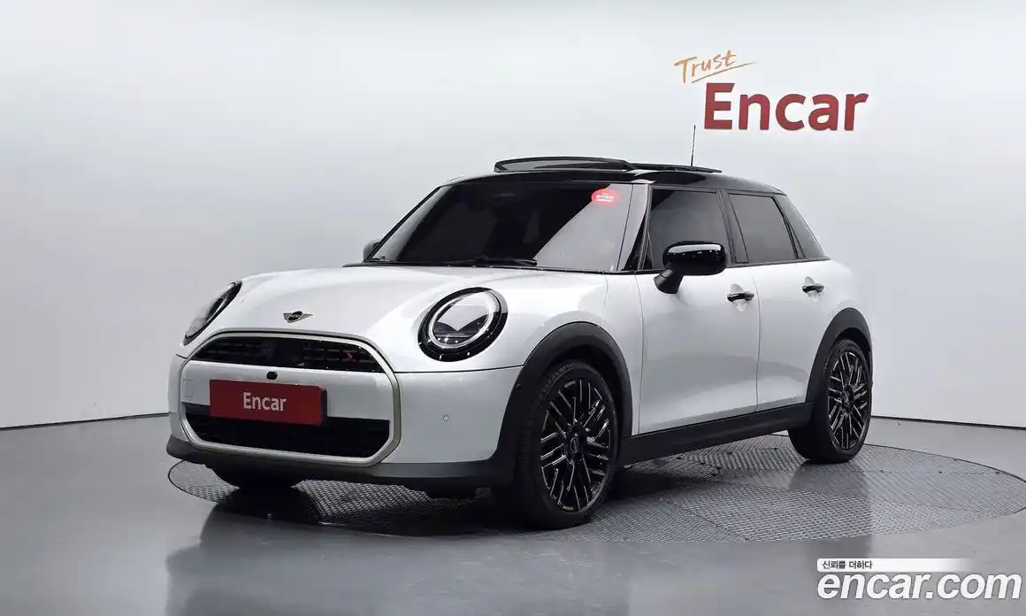 Mini Cooper 2025 2.0 Автомат в Москве № 213946, фото 12