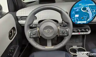 Mini Cooper 2025 2.0 Автомат в Москве № 213946, миниатюра 9