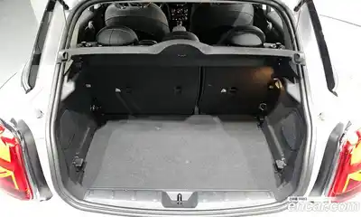 Mini Cooper 2024 1.5 Автомат в Москве № 214053, миниатюра 2