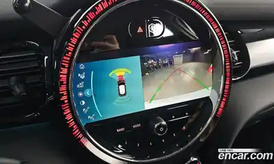 Mini Cooper 2024 1.5 Автомат в Москве № 214053, миниатюра 5