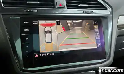 Volkswagen Tiguan 2023 2.0 Автомат в Москве № 214903, миниатюра 8