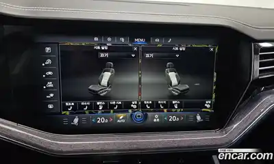 Volkswagen Touareg 2023 3.0 Автомат в Москве № 215289, миниатюра 12