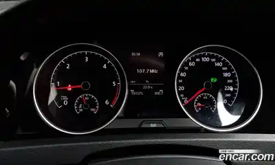 Volkswagen Golf 2015 1.6 Автомат в Москве № 215314, миниатюра 6