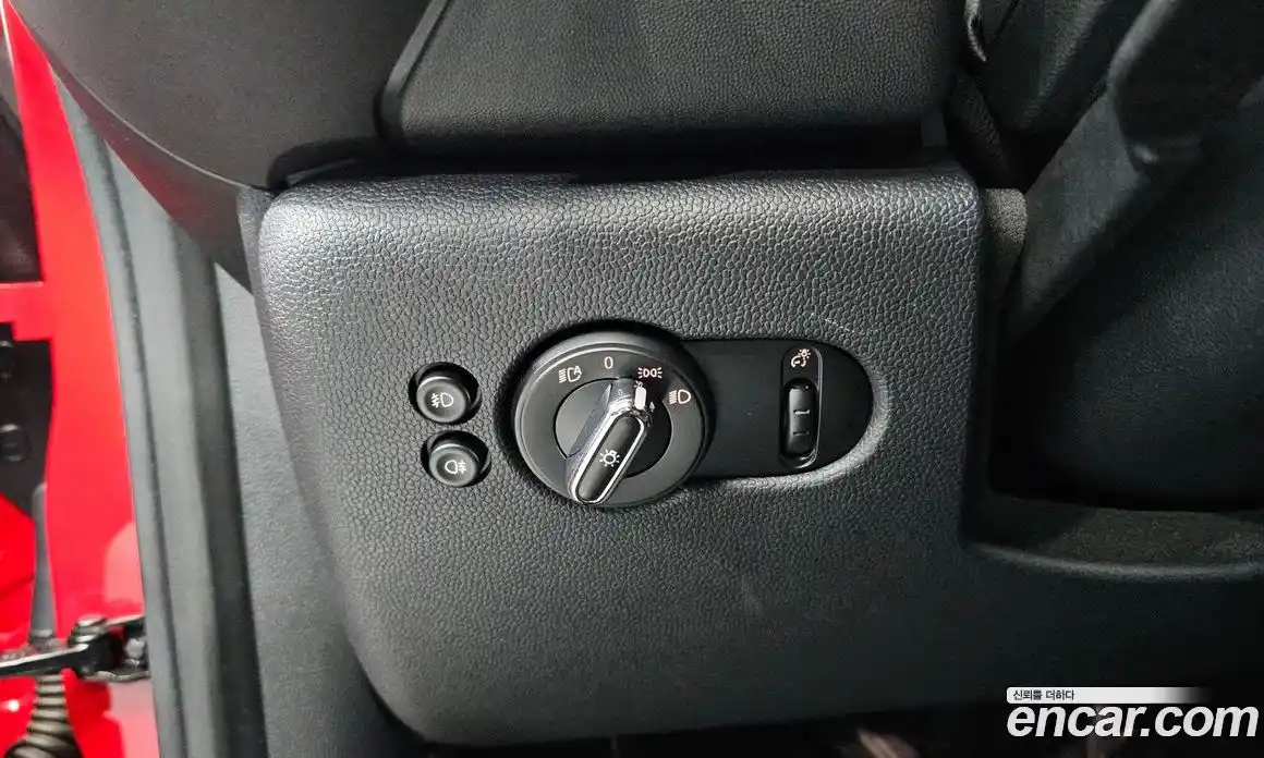 Mini Cooper 2021 2.0 Автомат в Москве № 225299, фото 15