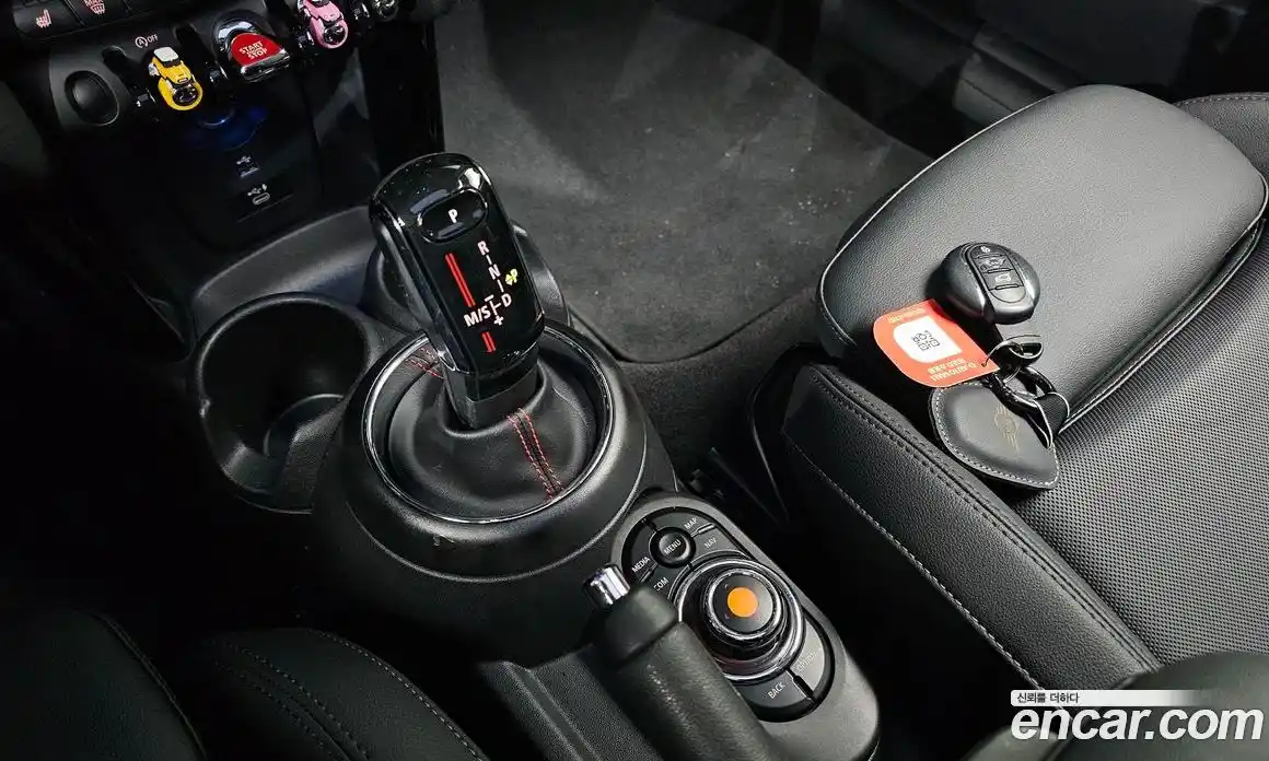 Mini Cooper 2021 2.0 Автомат в Москве № 225299, фото 4