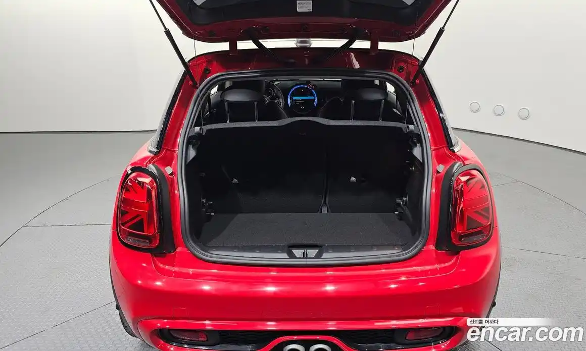 Mini Cooper 2021 2.0 Автомат в Москве № 225299, фото 7