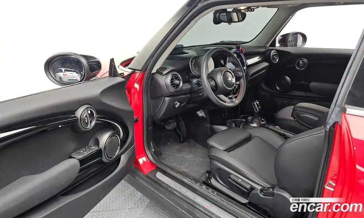 Mini Cooper 2021 2.0 Автомат в Москве № 225299, фото 10