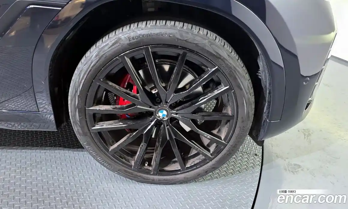 BMW X6 2025 3.0 Автомат в Москве № 227722, фото 3