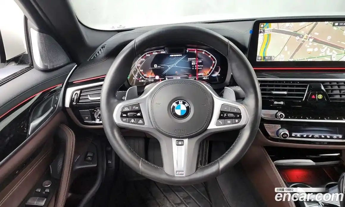 BMW 5-Series 2023 4.4 Автомат в Москве № 228199, фото 3