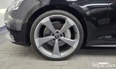 Audi A5 2019 2.0 Автомат в Москве № 230171, миниатюра 6