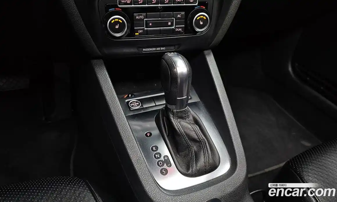 Volkswagen Jetta 2011 2.0 Автомат в Москве № 232127, фото 20