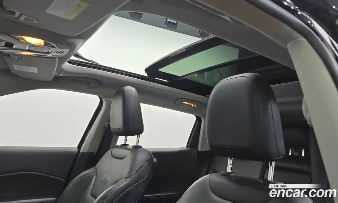 Jeep Compass 2018 2.4 Автомат в Москве № 232500, фото 14