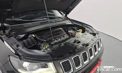 Jeep Compass 2018 2.4 Автомат в Москве № 232500, миниатюра 2