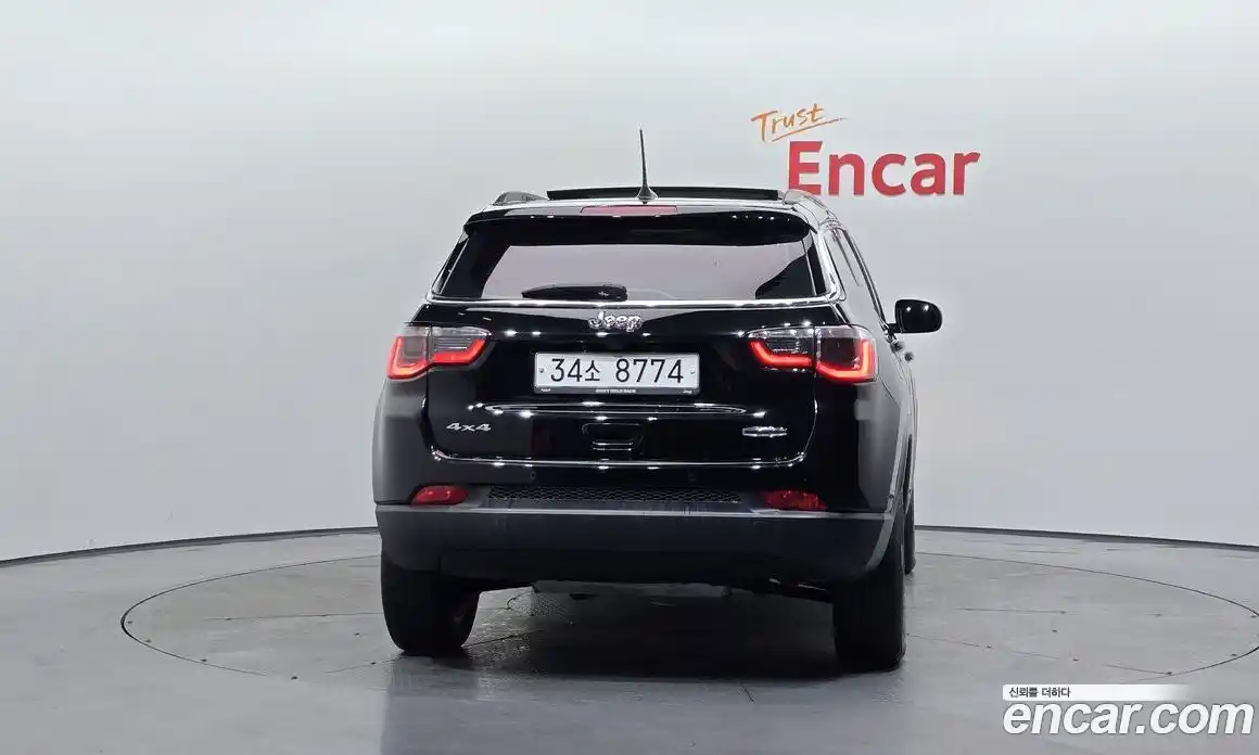 Jeep Compass 2018 2.4 Автомат в Москве № 232500, фото 8