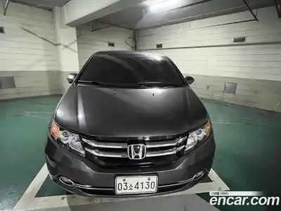 Honda Odyssey 2014 3.5 Автомат в Москве № 232971, миниатюра 11