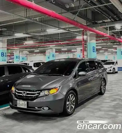 Honda Odyssey 2014 3.5 Автомат в Москве № 232971, миниатюра 5