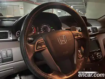Honda Odyssey 2014 3.5 Автомат в Москве № 232971, миниатюра 6