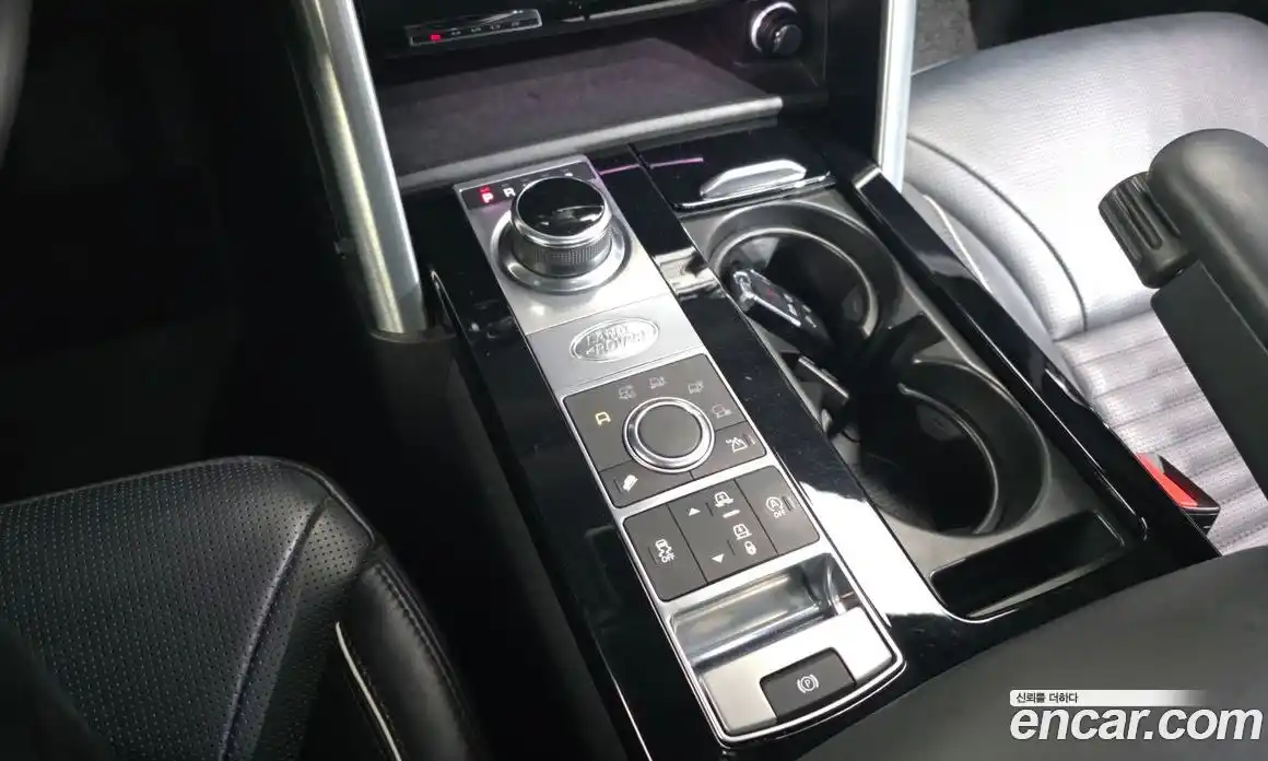 Land Rover Discovery 2019 3.0 Автомат в Москве № 252593, фото 18