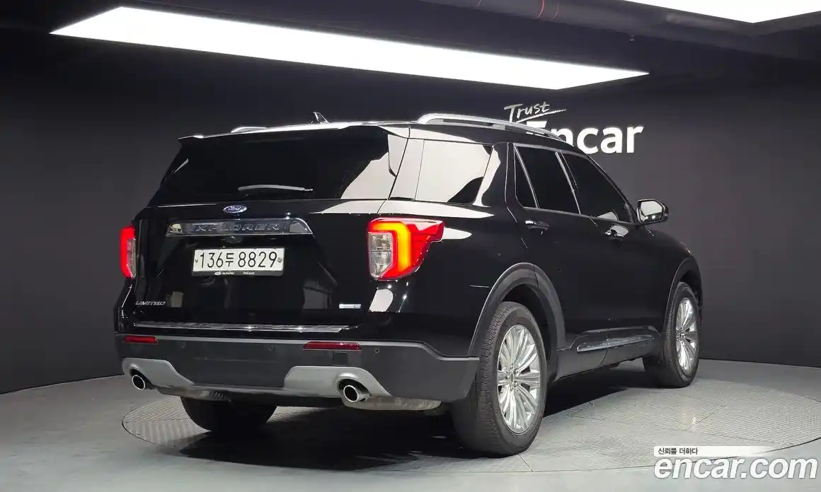 Ford Explorer 2020 2.3 Автомат в Москве № 255567, фото 15