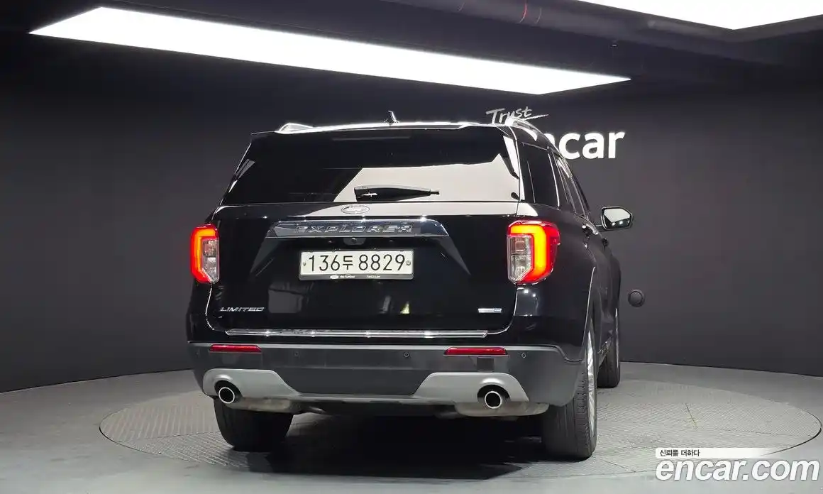 Ford Explorer 2020 2.3 Автомат в Москве № 255567, фото 7