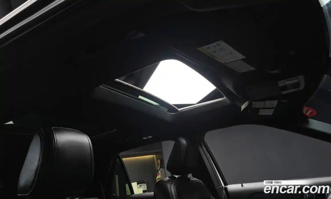 Ford Explorer 2018 3.5 Автомат в Москве № 255706, фото 3