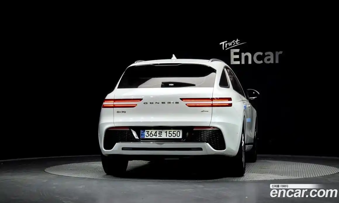 Genesis GV70 2022 2.2 Автомат в Москве № 26007, фото 3