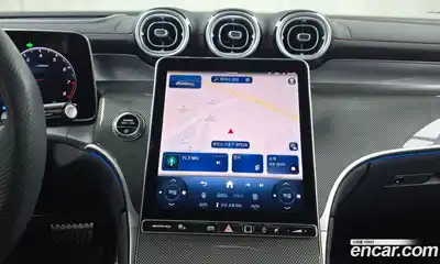 Mercedes-Benz GLC-Class 2025 2.0 Автомат в Москве № 261901, миниатюра 3