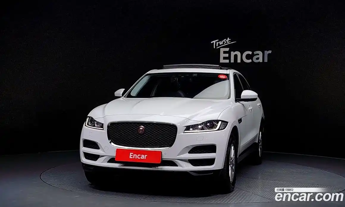 Jaguar F-Pace 2018 2.0 Автомат в Москве № 263462, фото 4