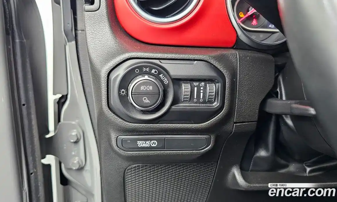 Jeep Gladiator 2022 3.6 Автомат в Москве № 273279, фото 13