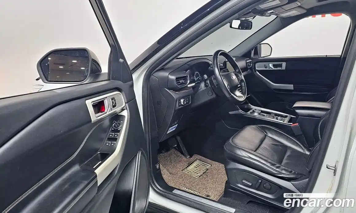 Ford Explorer 2021 3.0 Автомат в Москве № 273423, фото 20