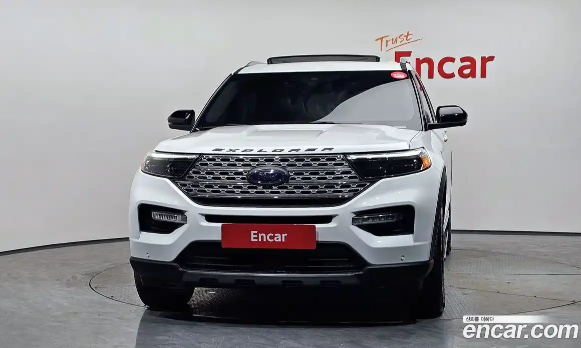Ford Explorer 2021 3.0 Автомат в Москве № 273423, фото 4