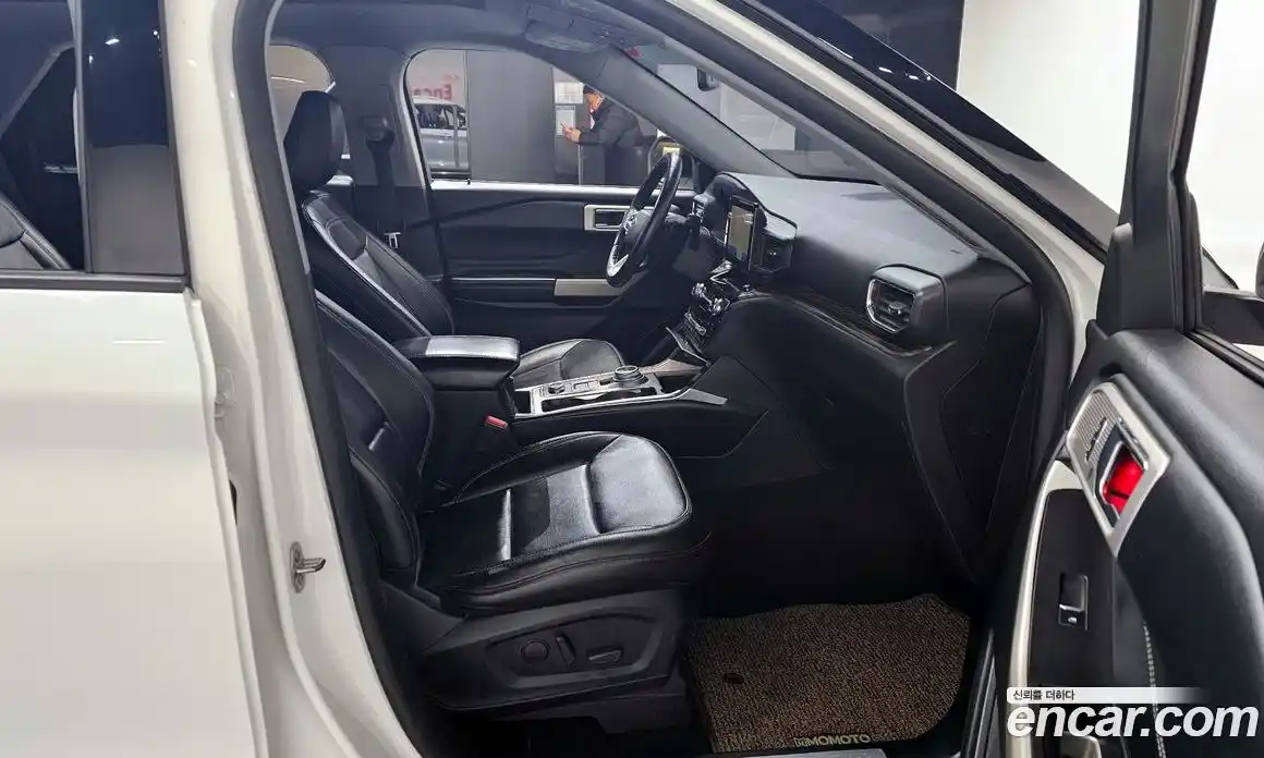 Ford Explorer 2021 3.0 Автомат в Москве № 273423, фото 5