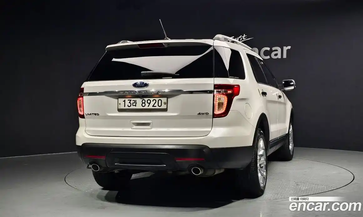 Ford Explorer 2014 3.5 Автомат в Москве № 273451, фото 16