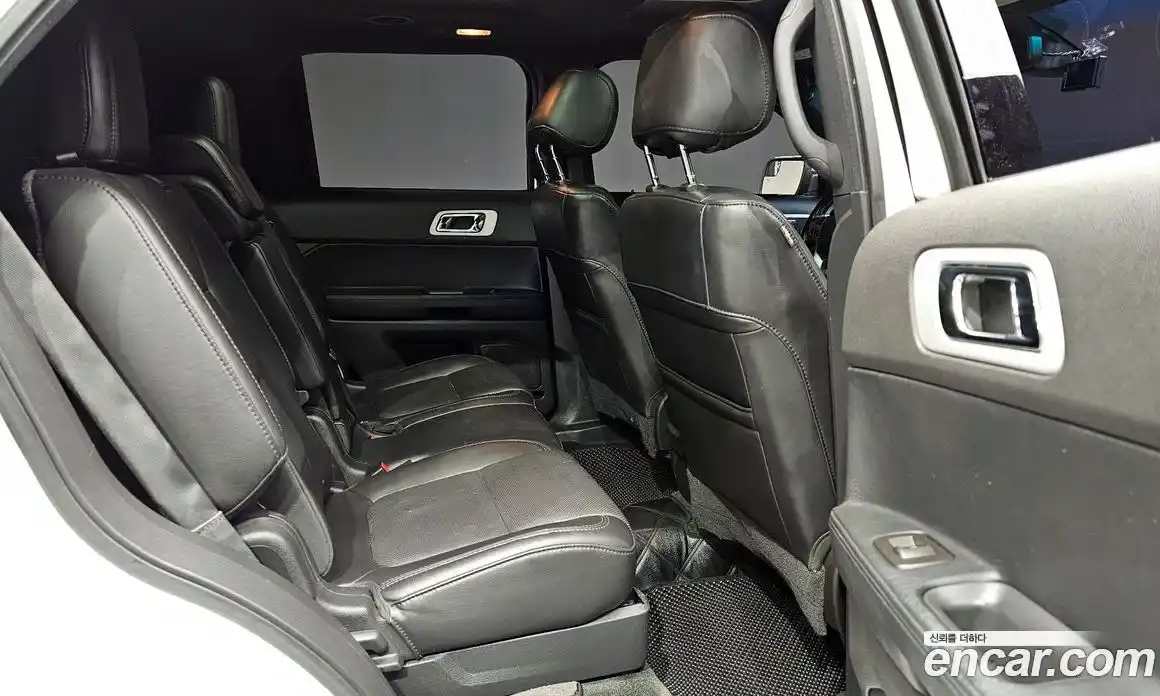 Ford Explorer 2014 3.5 Автомат в Москве № 273451, фото 18