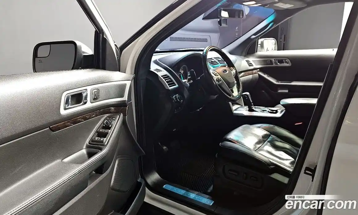 Ford Explorer 2014 3.5 Автомат в Москве № 273451, фото 10