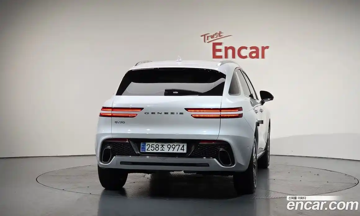 Genesis GV70 2024 2.5 Автомат в Москве № 27600, фото 17