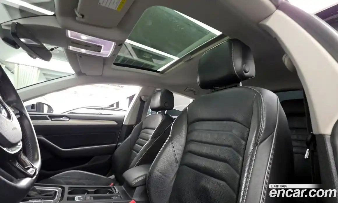 Volkswagen Arteon 2019 2.0 Автомат в Москве № 277096, фото 3