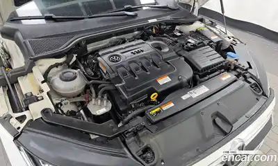 Volkswagen Arteon 2019 2.0 Автомат в Москве № 277096, миниатюра 9