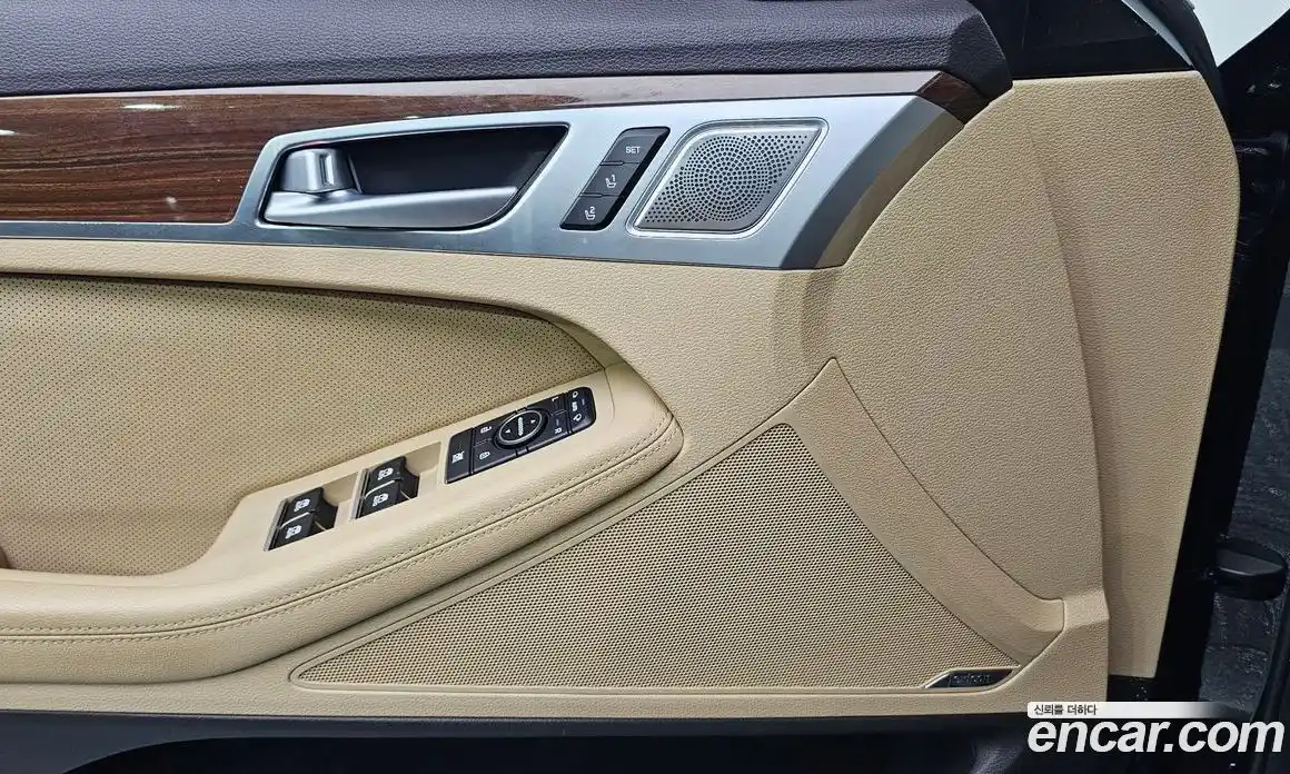 Genesis G80 2018 3.3 Автомат в Москве № 27879, фото 6