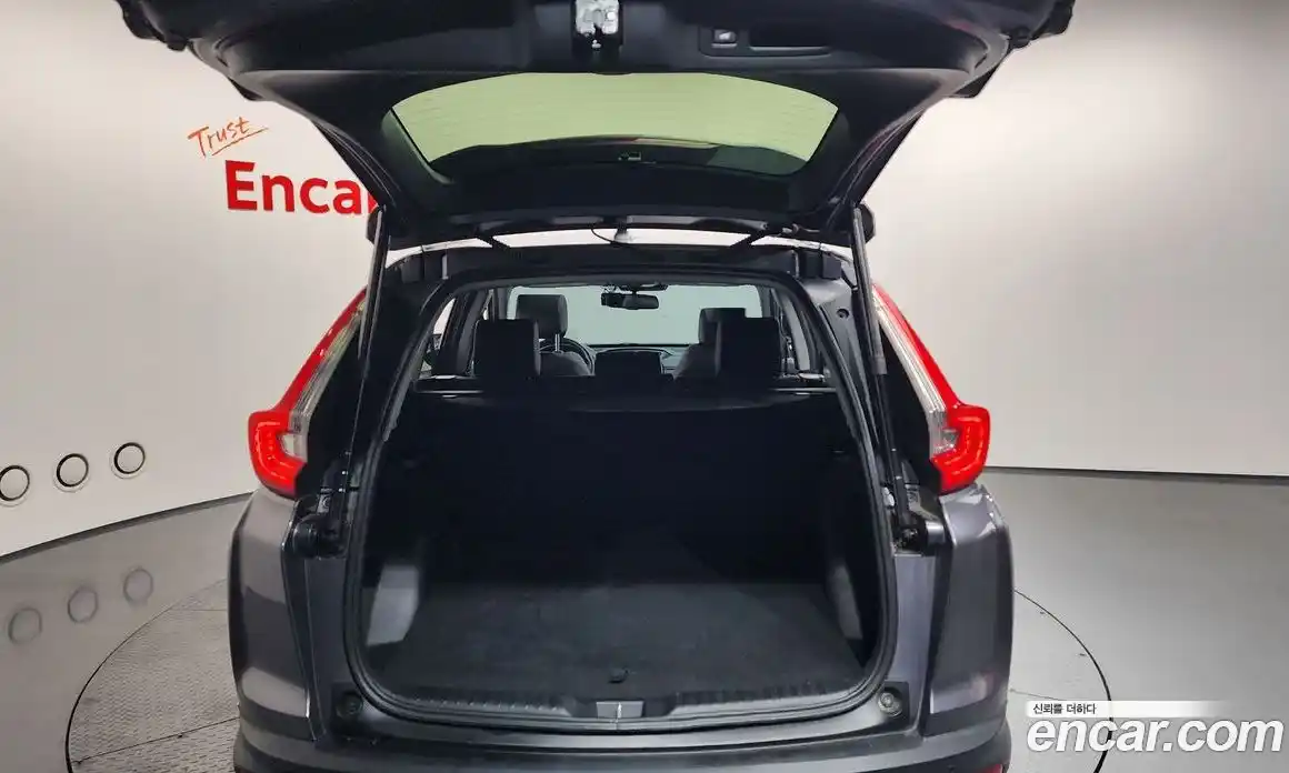 Honda CR-V 2019 1.5 Автомат в Москве № 280065, фото 3