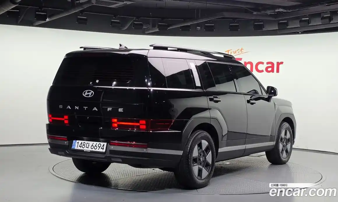 Hyundai Santa Fe 2024 1.6 Автомат в Москве № 281449, фото 19