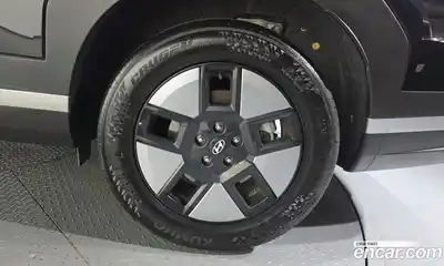 Hyundai Santa Fe 2024 1.6 Автомат в Москве № 281449, миниатюра 10