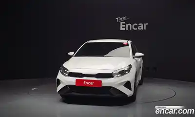 Kia K3 2023 1.6 Автомат в Москве № 285258, миниатюра 2