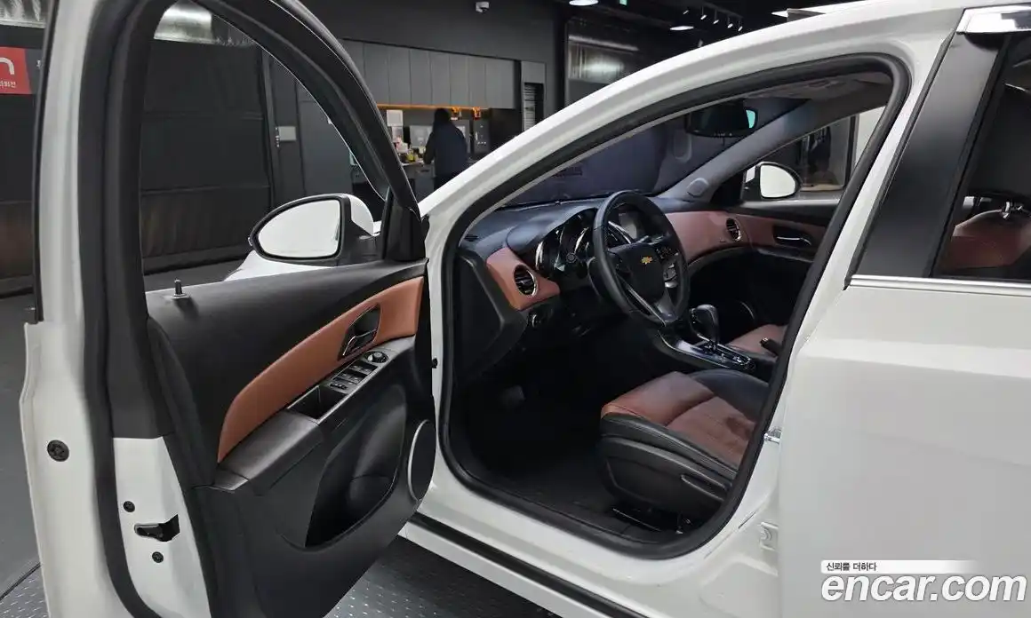 Chevrolet Cruze 2015 1.4 Автомат в Москве № 297650, фото 13