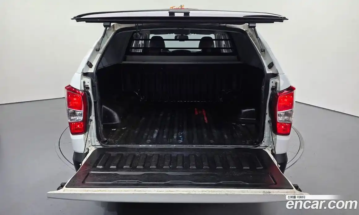 SsangYong Rexton 2018 2.2 Автомат в Москве № 29766, фото 6