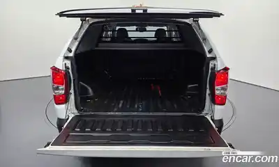 SsangYong Rexton 2018 2.2 Автомат в Москве № 29766, миниатюра 6