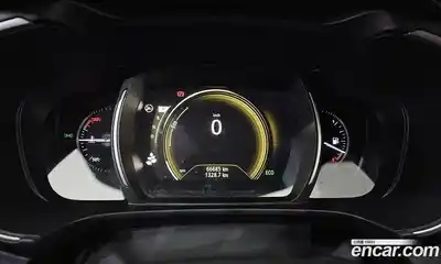 Renault QM6 2021 2.0 Автомат в Москве № 299213, миниатюра 10